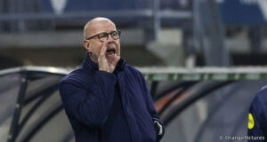 Head Of Coaching Fred Grim In 2E Helft Afgetroefd: Ajax – Go Ahead 2-2