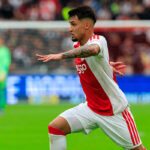 Invallers Zetten Wispelturig Ajax Op Het Goede Spoor: 2-4 Winst Op Sion 4 Invallers Zetten Wispelturig Ajax Op Het Goede Spoor: 2-4 Winst Op Sion